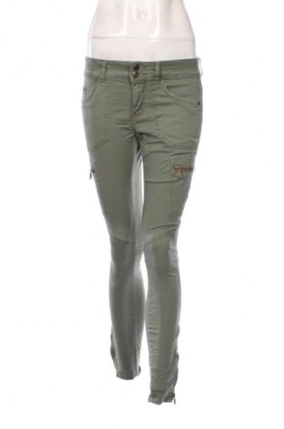 Pantaloni de femei Gina Tricot, Mărime M, Culoare Verde, Preț 93,99 Lei