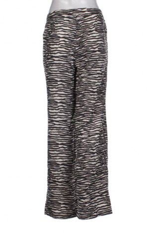 Pantaloni de femei H&M, Mărime M, Culoare Multicolor, Preț 76,00 Lei