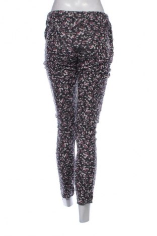 Pantaloni de femei H&M, Mărime M, Culoare Multicolor, Preț 76,32 Lei