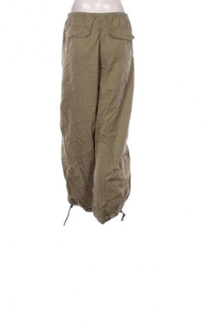Pantaloni de femei H&M Divided, Mărime XXL, Culoare Verde, Preț 100,99 Lei