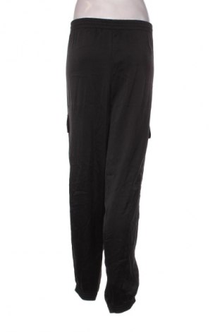 Γυναικείο παντελόνι H&M Divided, Μέγεθος 4XL, Χρώμα Μαύρο, Τιμή 7,99 €
