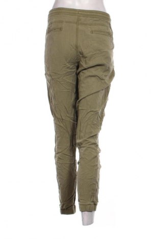 Pantaloni de femei Jack Wolfskin, Mărime L, Culoare Verde, Preț 86,99 Lei