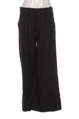 Damenhose NEW COLLECTION, Größe M, Farbe Schwarz, Preis 28,99 €