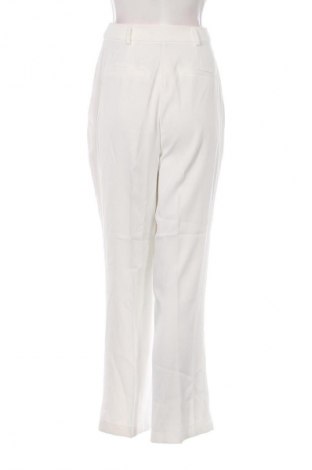Pantaloni de femei New Look, Mărime S, Culoare Alb, Preț 158,99 Lei