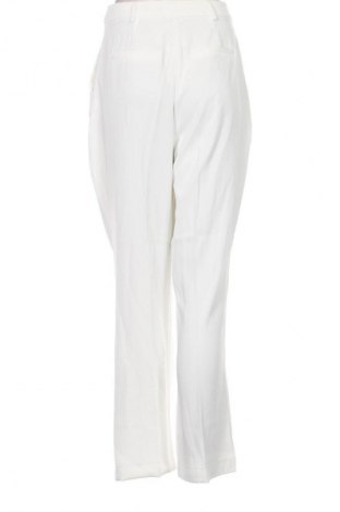 Pantaloni de femei New Look, Mărime M, Culoare Alb, Preț 127,99 Lei