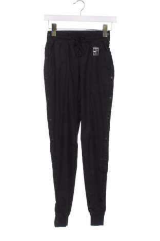 Damenhose Nike, Größe XS, Farbe Schwarz, Preis 28,13 €