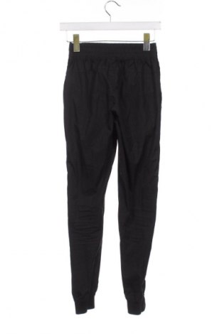 Damenhose Nike, Größe XS, Farbe Schwarz, Preis 28,13 €