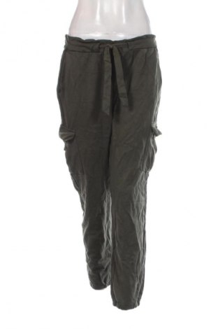 Pantaloni de femei ONLY, Mărime L, Culoare Verde, Preț 93,99 Lei
