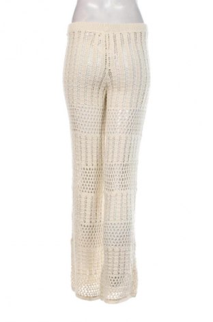 Pantaloni de femei Pull&Bear, Mărime M, Culoare Ecru, Preț 100,99 Lei