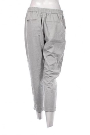 Pantaloni de femei Pull&Bear, Mărime L, Culoare Gri, Preț 100,99 Lei