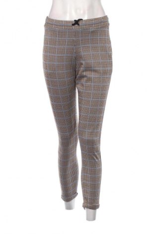Damenhose Pull&Bear, Größe S, Farbe Mehrfarbig, Preis € 20,99