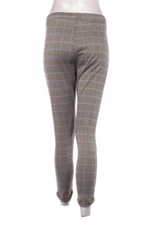 Damenhose Pull&Bear, Größe S, Farbe Mehrfarbig, Preis € 20,99