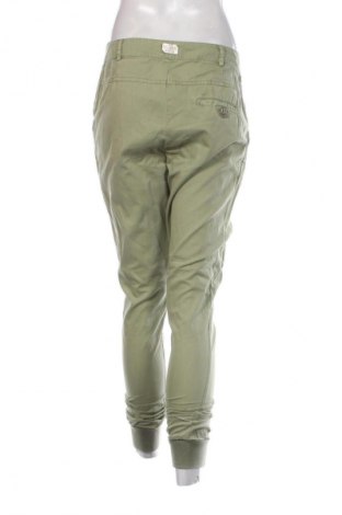 Dámské kalhoty  Pull&Bear, Velikost M, Barva Zelená, Cena  367,00 Kč