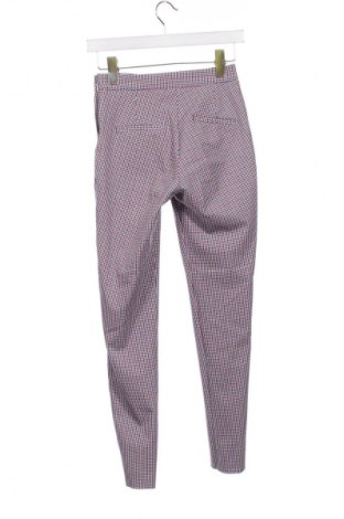 Pantaloni de femei Stradivarius, Mărime XS, Culoare Multicolor, Preț 76,00 Lei