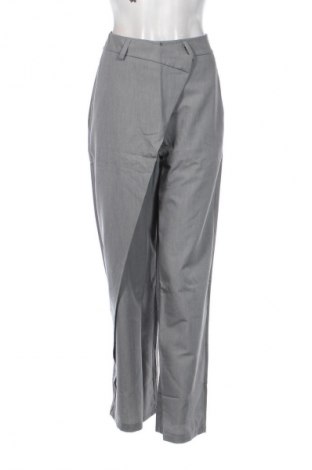 Дамски панталон Styled In Italy, Размер M, Цвят Сив, Цена 77,00 лв.