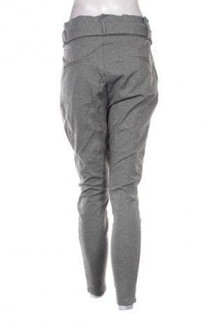 Дамски панталон Vero Moda, Размер M, Цвят Сив, Цена 27,99 лв.