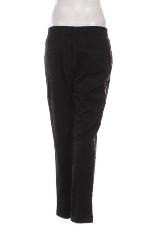 Pantaloni de femei Vero Moda, Mărime M, Culoare Multicolor, Preț 93,99 Lei