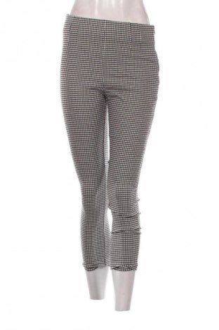 Damenhose Zara, Größe M, Farbe Mehrfarbig, Preis 18,99 €