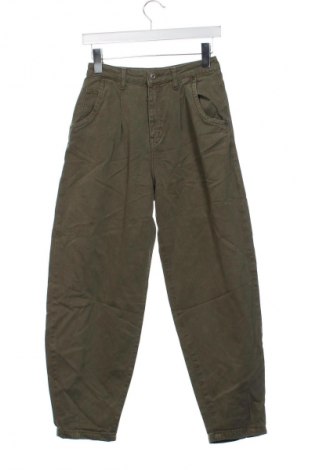 Дамски панталон Zara, Размер XS, Цвят Зелен, Цена 27,99 лв.