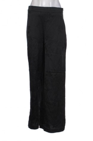 Pantaloni de femei Zara, Mărime M, Culoare Verde, Preț 87,46 Lei