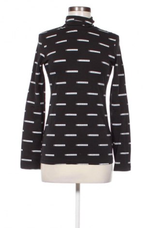 Helancă de femei Calvin Klein Jeans, Mărime M, Culoare Multicolor, Preț 290,00 Lei