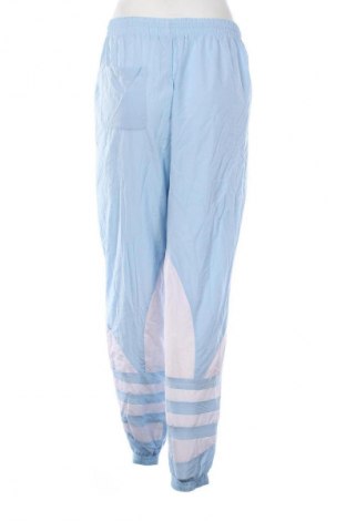 Pantaloni trening de femei Adidas Originals, Mărime M, Culoare Albastru, Preț 141,99 Lei