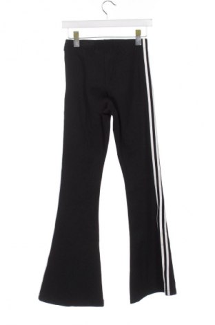 Дамско спортно долнище Adidas Originals, Размер XS, Цвят Черен, Цена 41,00 лв.