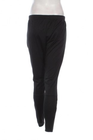 Pantaloni trening de femei Nike, Mărime S, Culoare Negru, Preț 113,99 Lei
