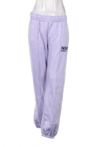 Damen Sporthose Nike, Größe S, Farbe Lila, Preis 47,57 €