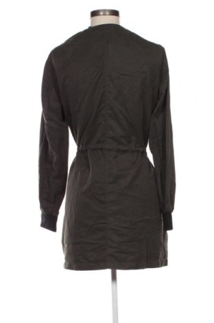 Geacă de femei H&M Divided, Mărime M, Culoare Verde, Preț 66,99 Lei