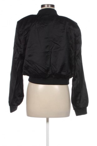 Kurtka damska Zara, Rozmiar L, Kolor Czarny, Cena 157,99 zł