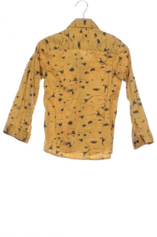 Kinderhemd Unbranded, Größe 5-6y/ 116-122 cm, Farbe Mehrfarbig, Preis € 6,14