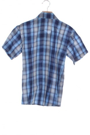 Kinderhemd Unbranded, Größe 8-9y/ 134-140 cm, Farbe Mehrfarbig, Preis 5,83 €