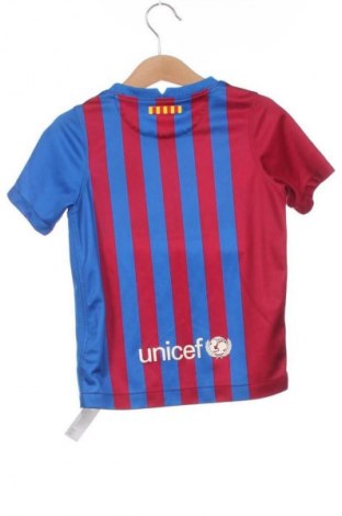 Dětské tričko  Nike, Velikost 2-3y/ 98-104 cm, Barva Vícebarevné, Cena  316,00 Kč