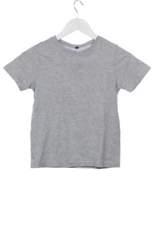 Παιδικό μπλουζάκι Unbranded, Μέγεθος 6-7y/ 122-128 εκ., Χρώμα Γκρί, Τιμή 6,00 €