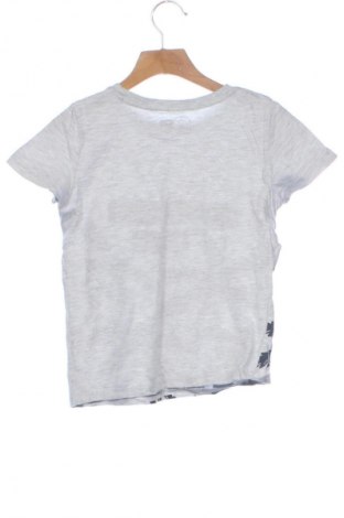 Kinder T-Shirt Unbranded, Größe 5-6y/ 116-122 cm, Farbe Grau, Preis € 6,14