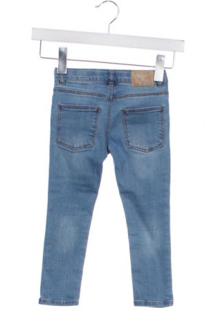 Детски дънки Zara, Размер 2-3y/ 98-104 см, Цвят Син, Цена 36,89 лв.