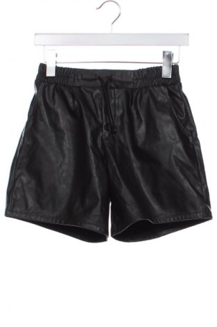 Παιδικό κοντό παντελόνι LC Waikiki, Μέγεθος 9-10y/ 140-146 εκ., Χρώμα Μαύρο, Τιμή 6,99 €