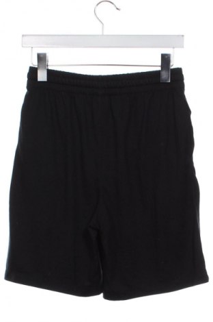 Dětské krátké kalhoty  Nike, Velikost 14-15y/ 168-170 cm, Barva Černá, Cena  342,00 Kč