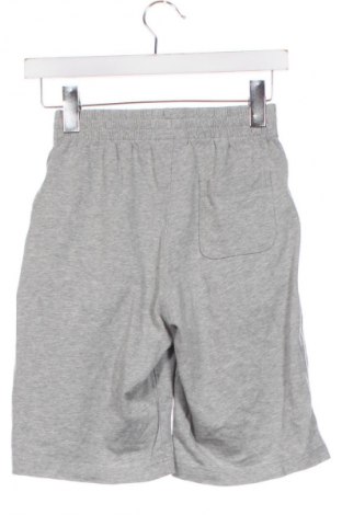 Παιδικό κοντό παντελόνι Nike, Μέγεθος 9-10y/ 140-146 εκ., Χρώμα Πολύχρωμο, Τιμή 13,81 €