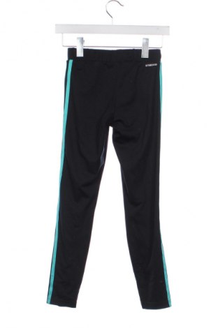 Детски клин Adidas, Размер 11-12y/ 152-158 см, Цвят Черен, Цена 30,99 лв.