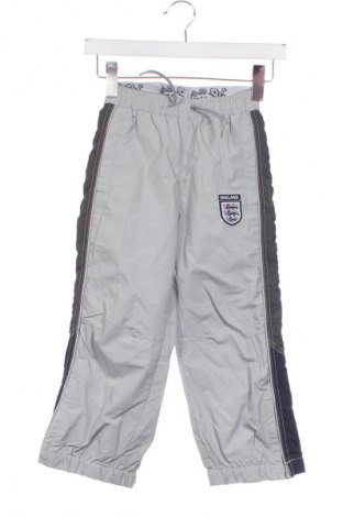 Παιδικό παντελόνι England, Μέγεθος 5-6y/ 116-122 εκ., Χρώμα Γκρί, Τιμή 8,99 €