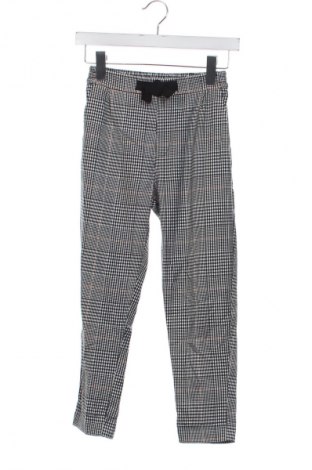 Παιδικό παντελόνι H&M, Μέγεθος 8-9y/ 134-140 εκ., Χρώμα Πολύχρωμο, Τιμή 13,99 €