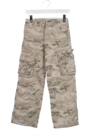 Kinderhose Reserved, Größe 8-9y/ 134-140 cm, Farbe Mehrfarbig, Preis € 10,69