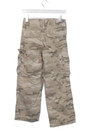 Kinderhose Reserved, Größe 8-9y/ 134-140 cm, Farbe Mehrfarbig, Preis € 10,69