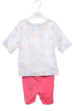Детски спортен екип Converse, Размер 3-4y/ 104-110 см, Цвят Многоцветен, Цена 87,99 лв.