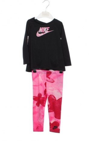 Детски спортен екип Nike, Размер 18-24m/ 86-98 см, Цвят Многоцветен, Цена 109,99 лв.