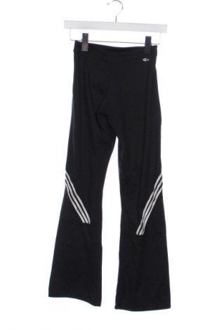 Детско спортно долнище Adidas, Размер 11-12y/ 152-158 см, Цвят Черен, Цена 34,99 лв.