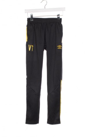 Pantaloni de trening, pentru copii Umbro, Mărime 12-13y/ 158-164 cm, Culoare Negru, Preț 93,99 Lei