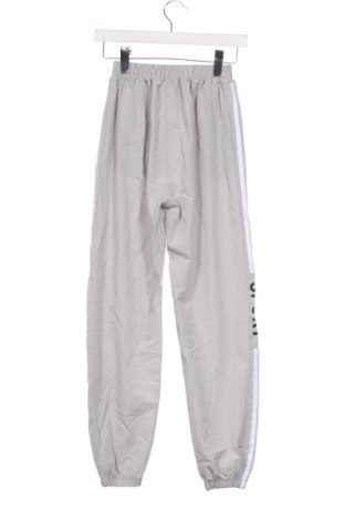 Pantaloni de trening, pentru copii Unbranded, Mărime 14-15y/ 168-170 cm, Culoare Gri, Preț 86,99 Lei